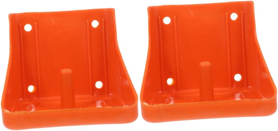 CAXUSD 2Pcs Thickened Salt Block Holders for Livestock Mixed Style Sheep Salt Lick Feeding Boxes with Lid and Spoon Durable Salt Containers for Cattle and Horses