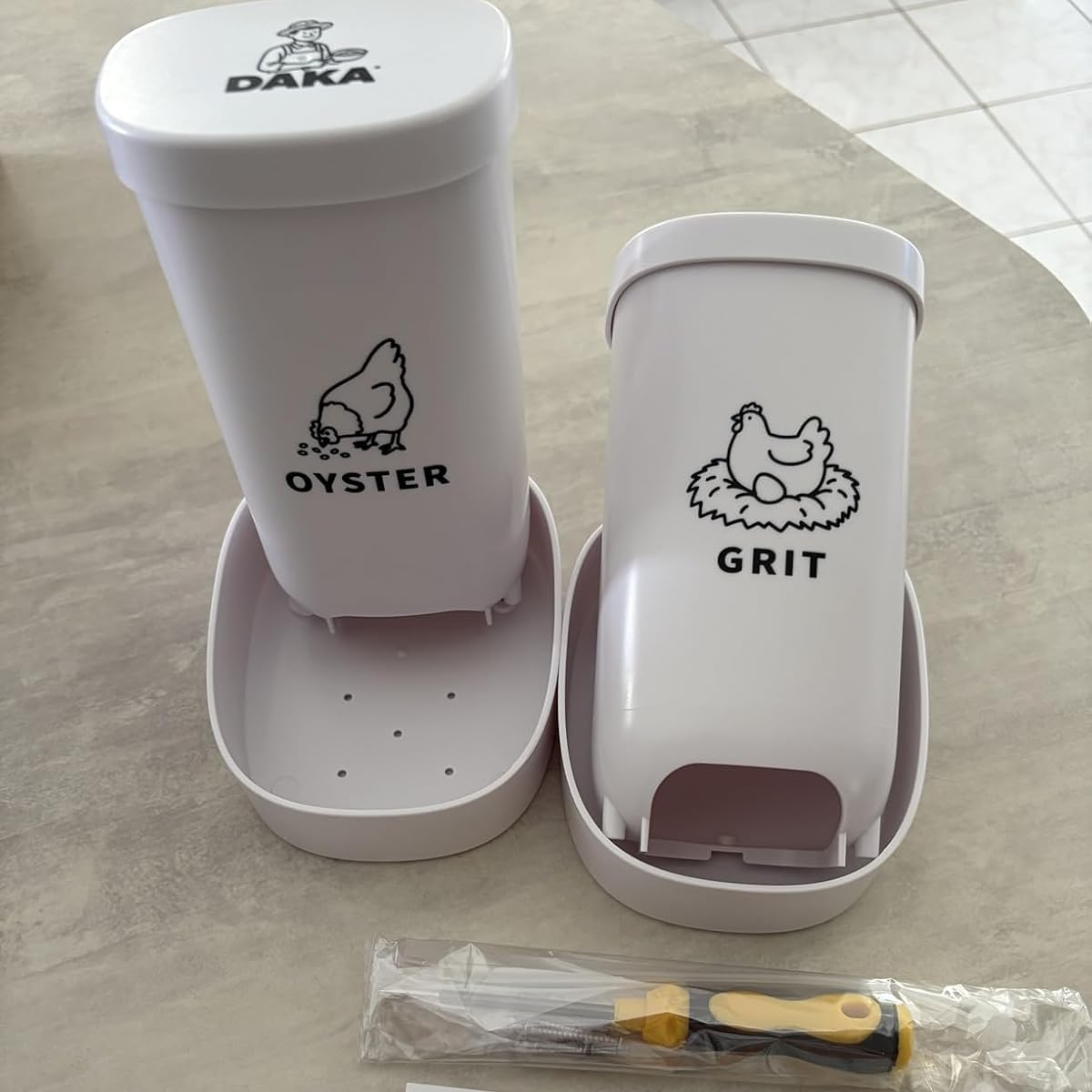 Chicken Oyster Shell Feeder and Grit Feeder Crushed Eggshells Chicken Feeder Chicken coop Accessories Automatic Chicken Feeder