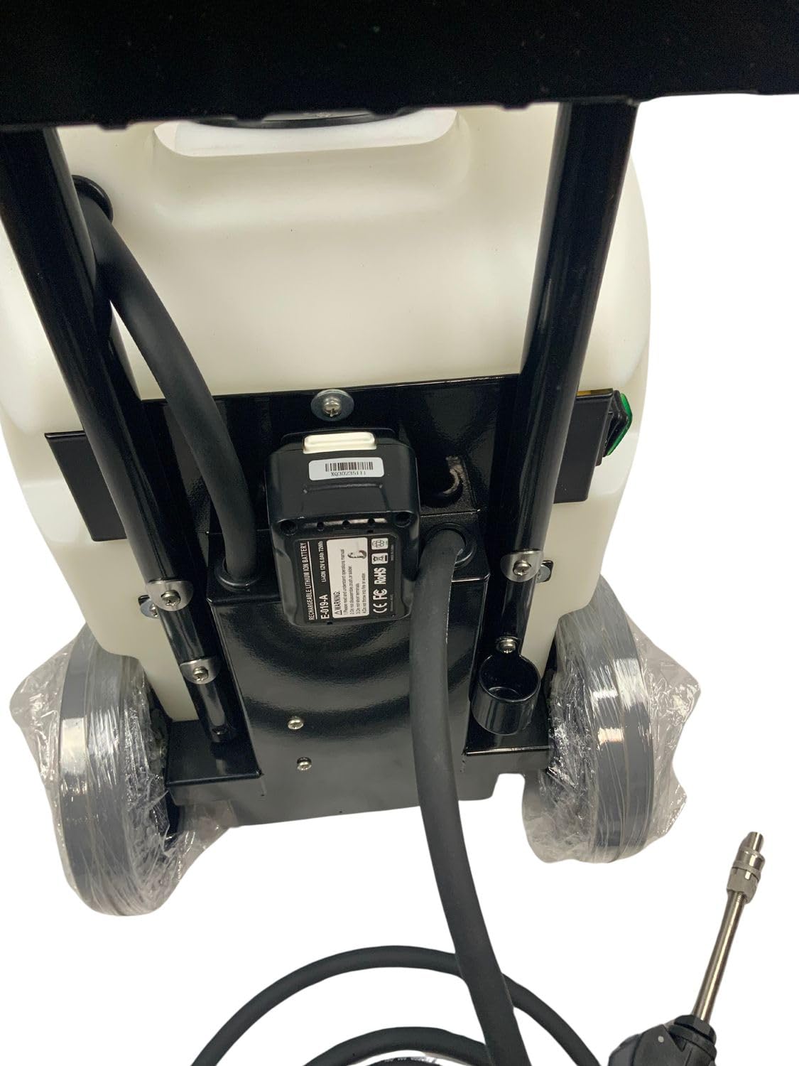 StainOut System 71-200 Penguin 5 Gallon Cordless Sprayer