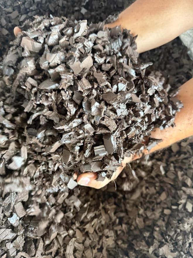 100% Wire-Free Rubber Mulch – Brown, 20 lb (0.8 cu ft) | Long-Lasting, Low Maintenance, Safe for Kids & Pets – Landscaping & Playground Ground Cover