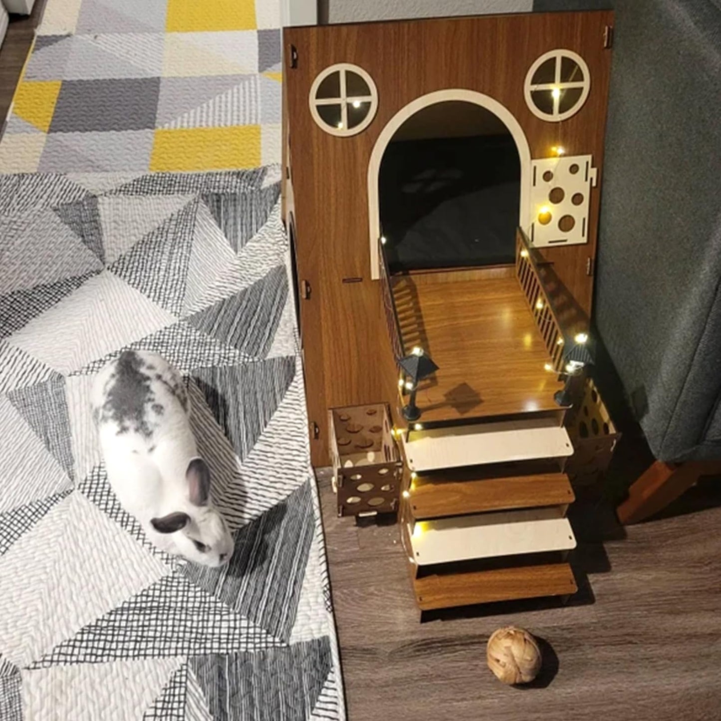 Tnstbiee Large Modern Wooden Rabbit Castle House Hutch - Bunny Hideout Indoor Habitats - Pet 2-Story Home Furniture（Excluding Street Lights）