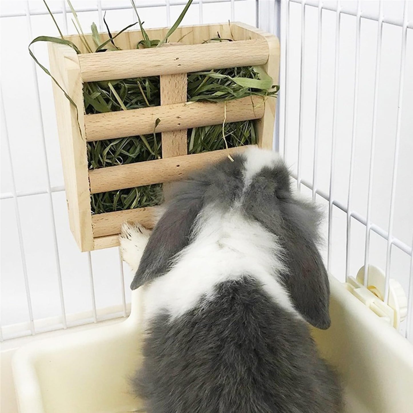 Bunny Hay Rack Guinea Pig Hay Feeder Chinchilla Hay Holder Rabbit Food Dispenser Natural Wooden Hamster Rabbit Cage Accessories