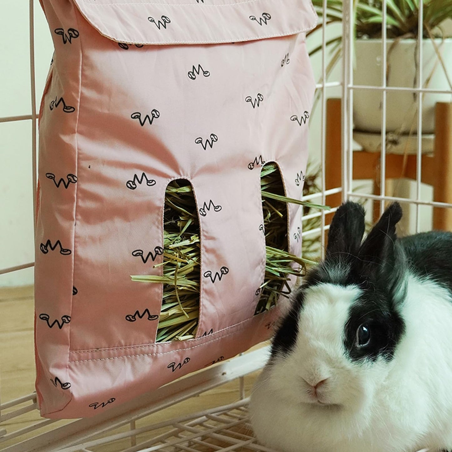 Rabbit Hay Feeder Bag, Guinea Pig Hay Feeder Storage,Sack Hay Bag Feeding Bag Storage for Chinchilla Hamsters Rabbit Guinea Pig Small Animals (Pink, XL)