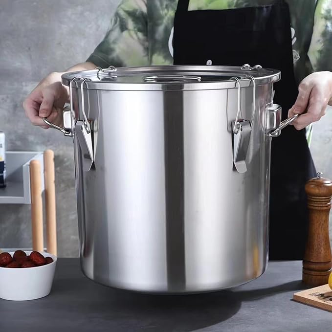 304 stainless steel food storage containers with lids lock clips airtight container large airtight for rice flour sugar grain coffee bean storage containers Kitchen jar (8.72gal/33L)