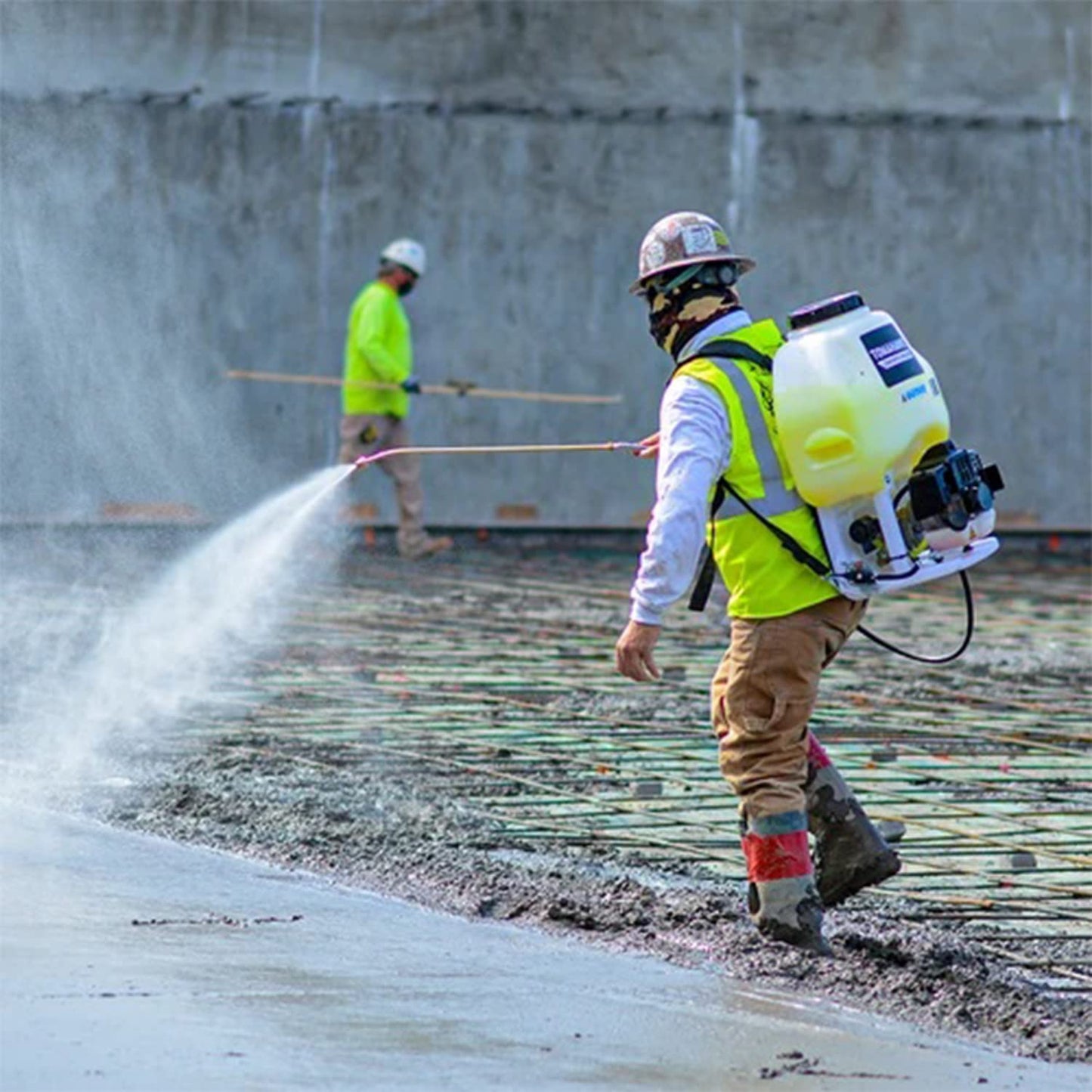 Tomahawk 6.5 Gal Motorized Backpack Concrete Sprayer with Wand and .5 GPM Fan Nozzle Included