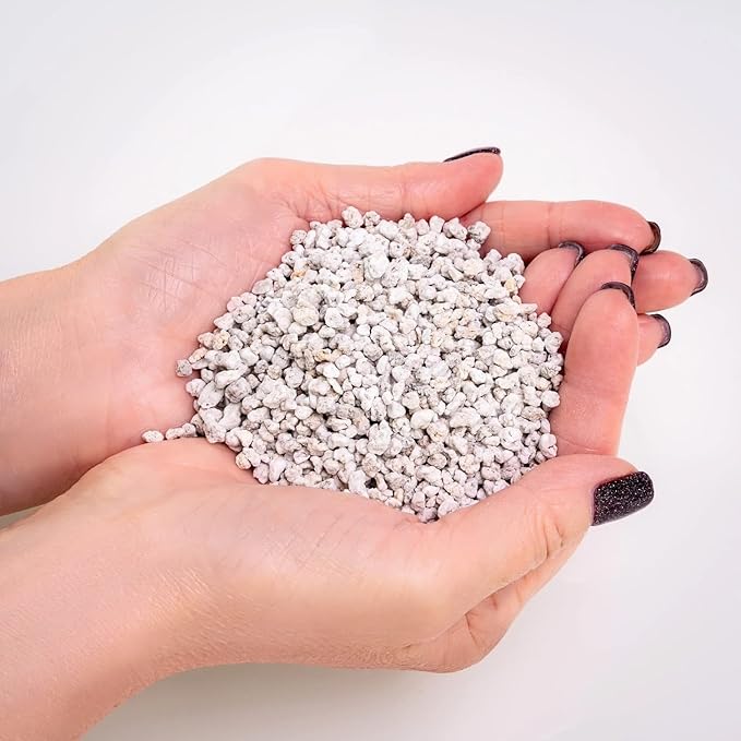 Gardenera Organic Perlite — Medium/Fine Grade (5qt) Horticultural Soil Amendment for Indoor & Outdoor Container Plants for Drainage Management and Enhanced Growth