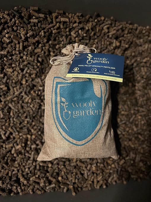 Wool Pellet Specialty Fertilizer (2lbs)