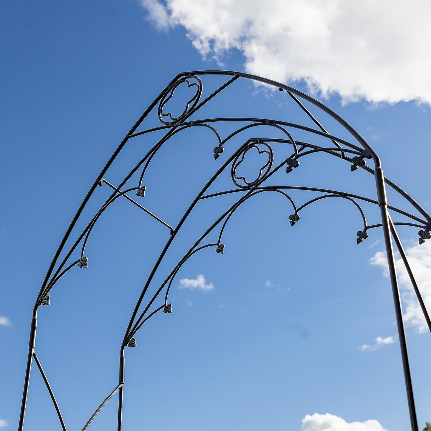 Quatrefoil Arbor