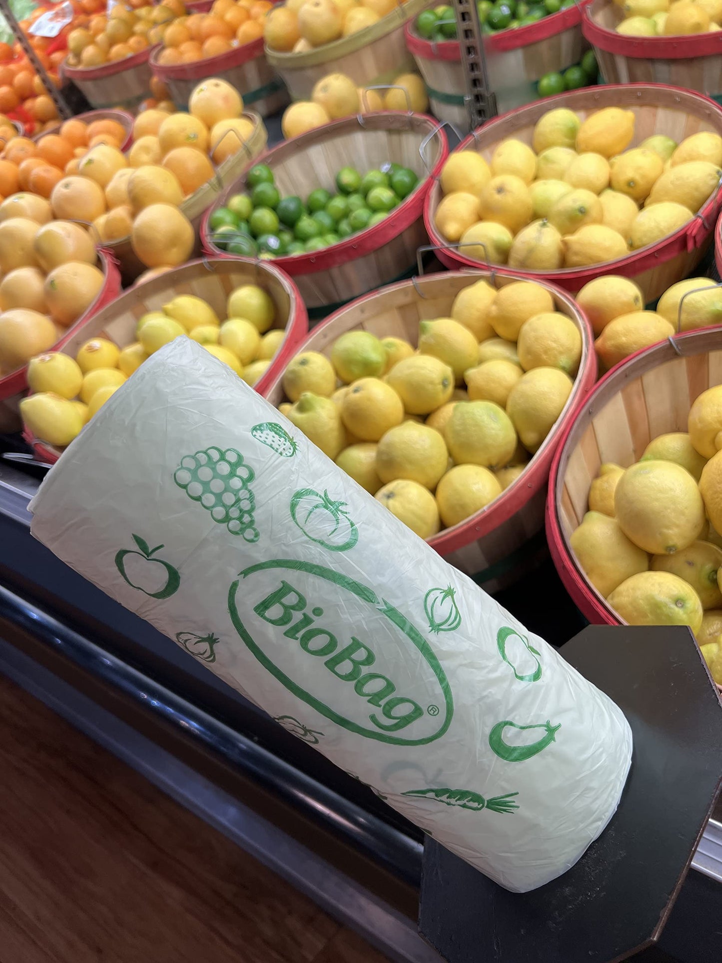 BioBag (USA 100% Certified Compostable, 11x17, 2000 Count, Perfect for The Grocery Store or Farmers Market Produce Bag, Green, 2000.0,PB11417-0.4