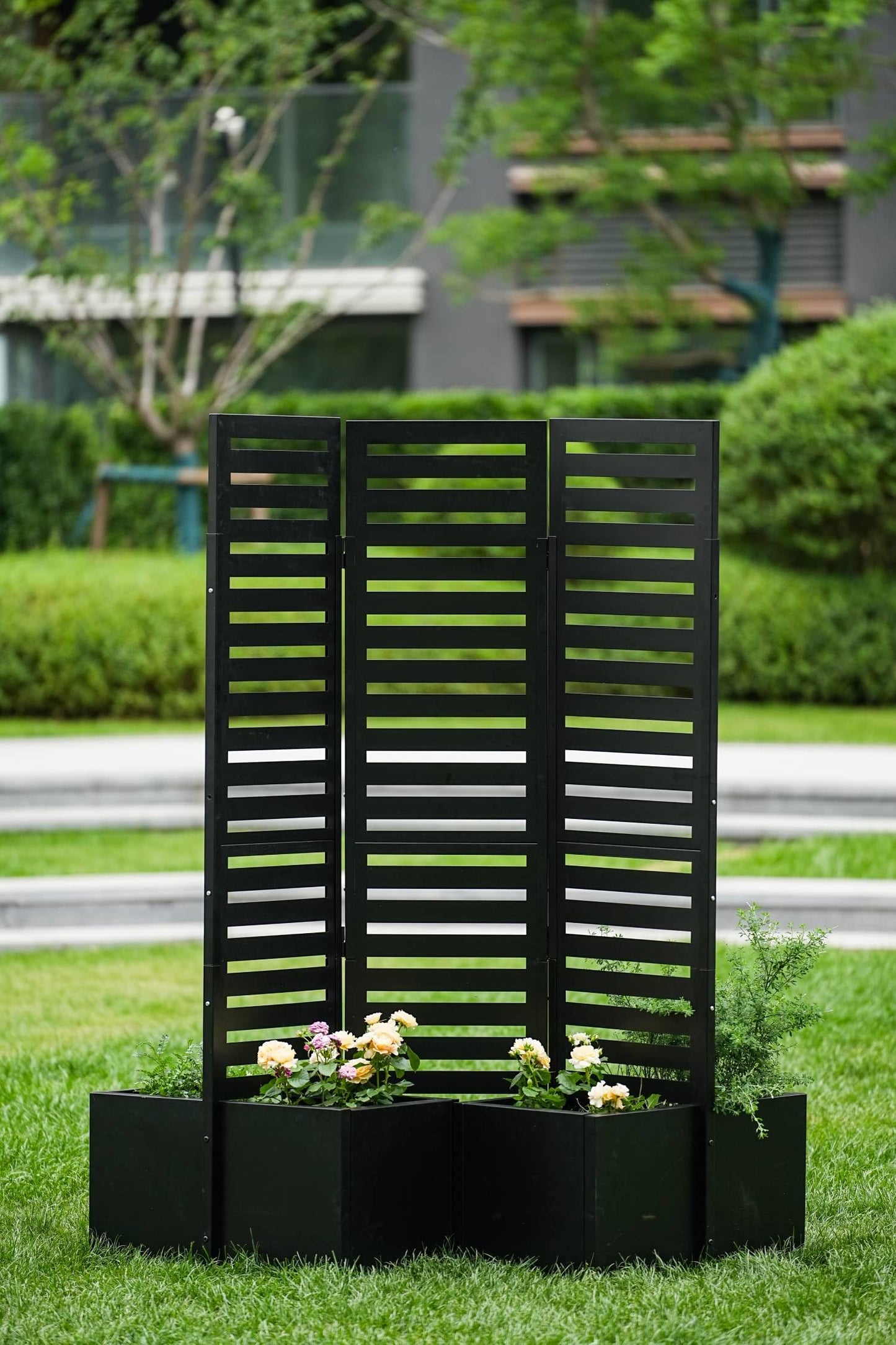 Privacy Screen with Planter Box Metal Garden Fence Panel,3-Panel Freestanding Outdoor Room Divider with 4 Self-Draining Raised Garden Beds for Patio, Deck, Yard