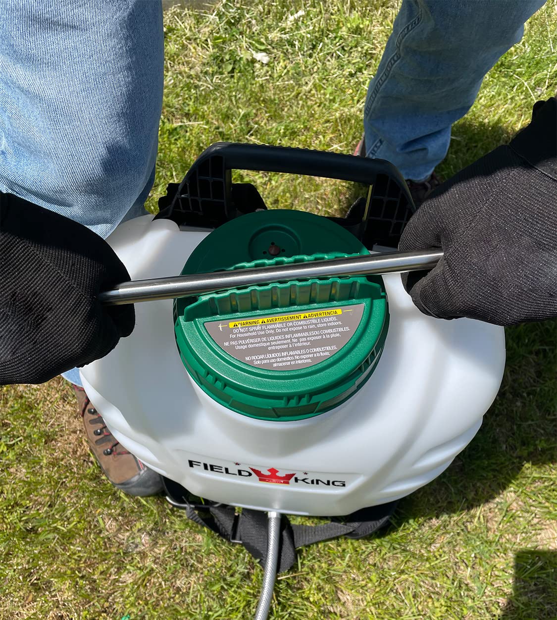 Field King 18V Lith-Ion Battery Powered Variable Flow Backpack Sprayer