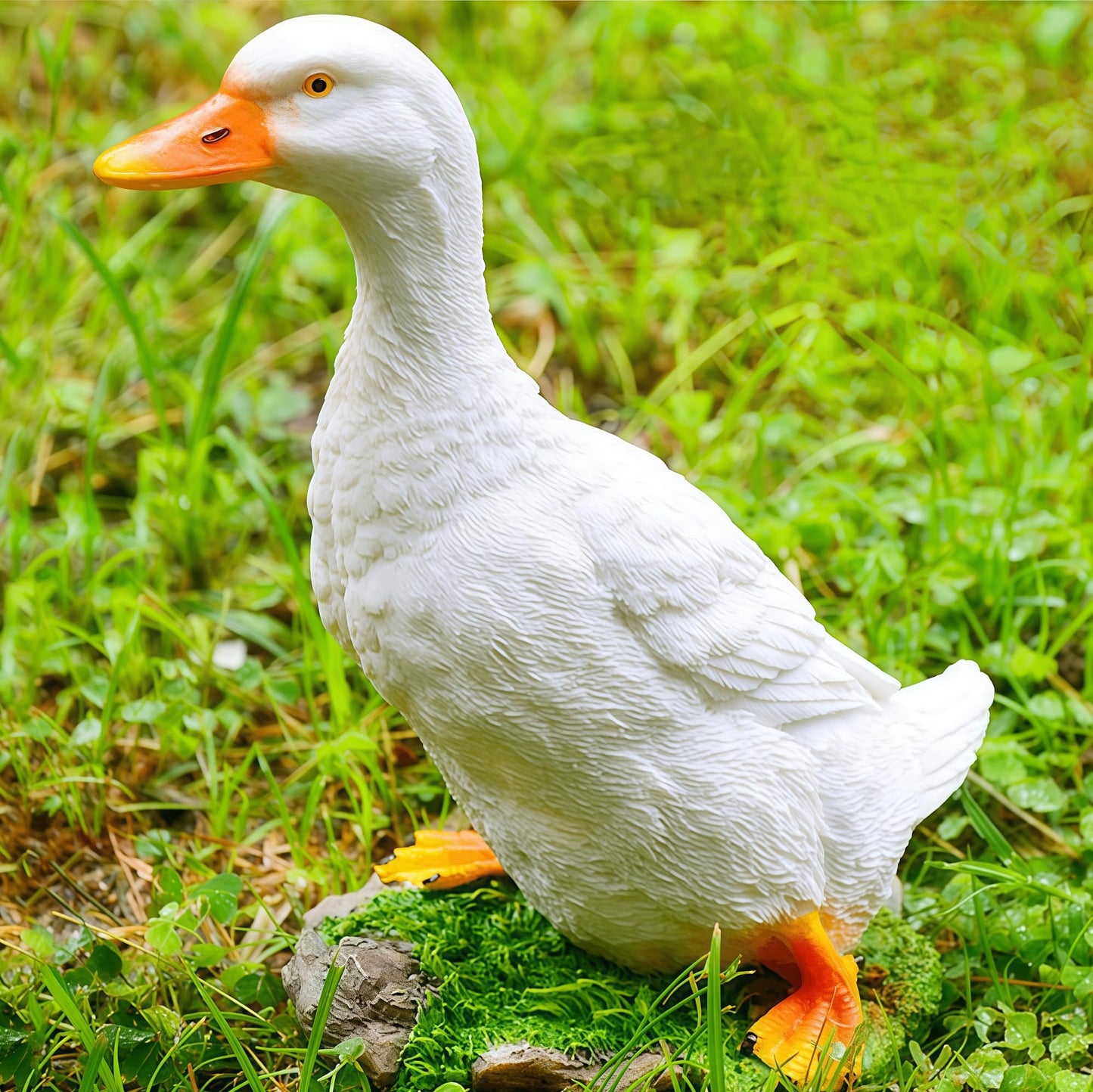 Noegrus Realistic Duck Statues, Funny Duck Fence Decoration, Resin Duck Decor, Outdoor Animal Statue, Duck Sculpture, Perfect for Home Garden Stairs, Farm, Patio, Backyard (7 in)