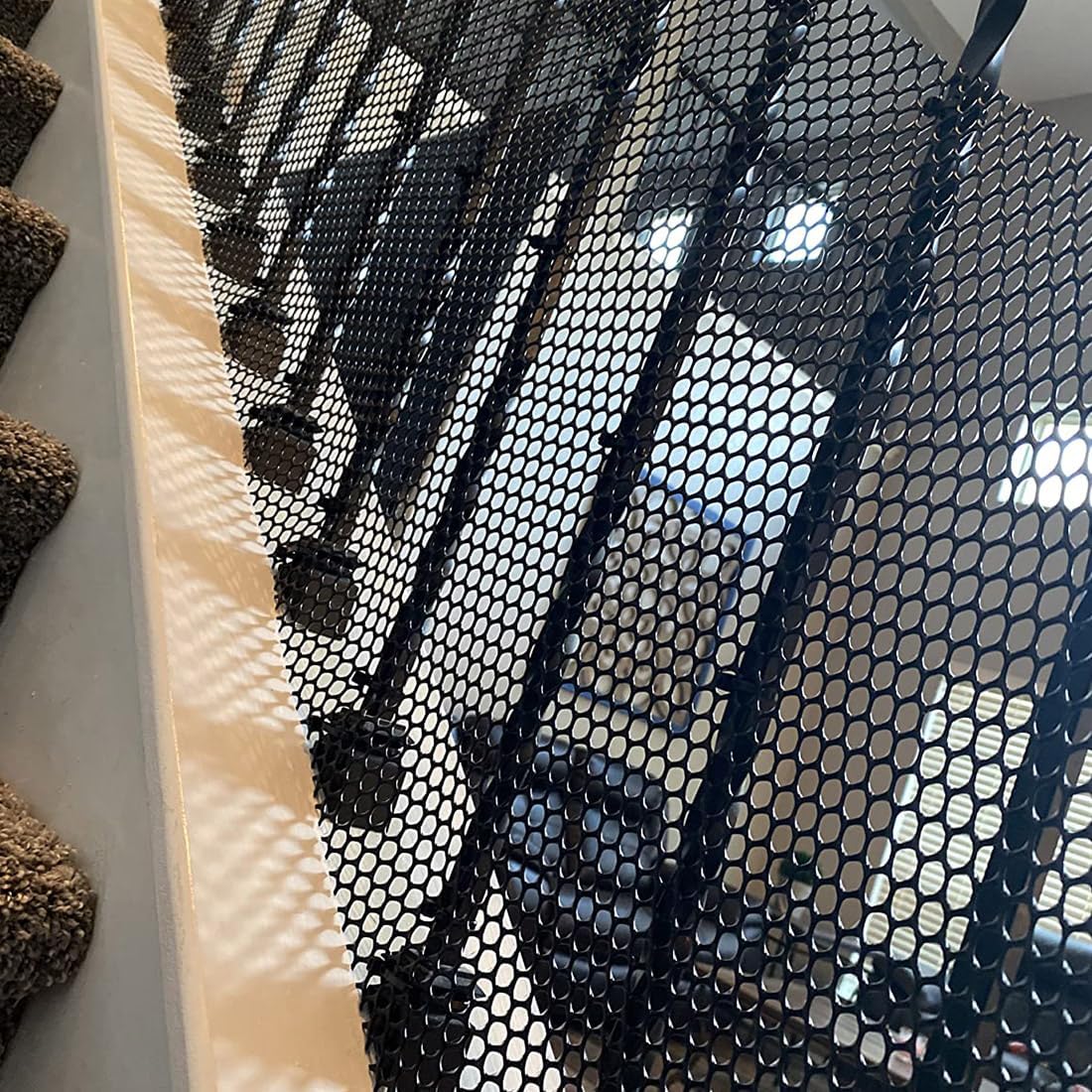 Plastic Chicken Wire Fencing 12'' x 10ft Black Chicken Wire Mesh Fence Poultry Netting for Crafts, Plastic Garden Fencing, Floral Chicken Wire