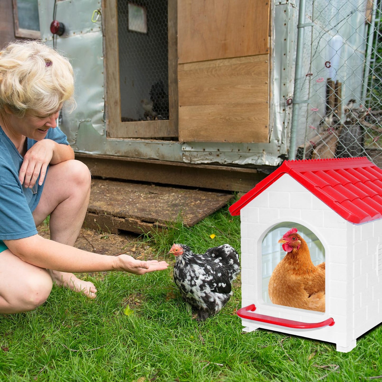 Single Compartment Chicken Nesting Box, Waterproof Plastic Chicken coop, Wall Floor DIY Nest Box for Hens, Ducks, Rabbits and Other Poultry,Red