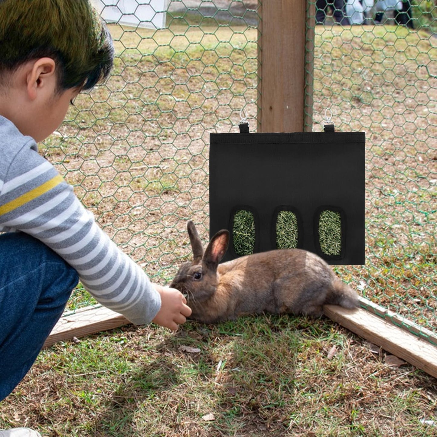GBACHOOSE 4PCS Rabbit Hay Feeder, 3 Holes Guinea Pig Hay Feeder Bag Bunny Hay Bag for Rabbit Guinea Pig Chinchilla Hamsters Small Pets Animal