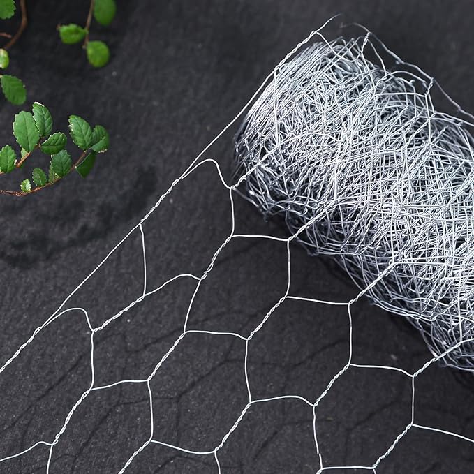 Chicken Wire for Crafts, Wire Netting Hexagonal Garden Poultry Chicken Wire Netting, Pet/Rabbit/Chicken Wire Fencing,0.8inch Hexagonal Galvanized PVC Coated Mesh Fence (Silver, 15.7"x118")