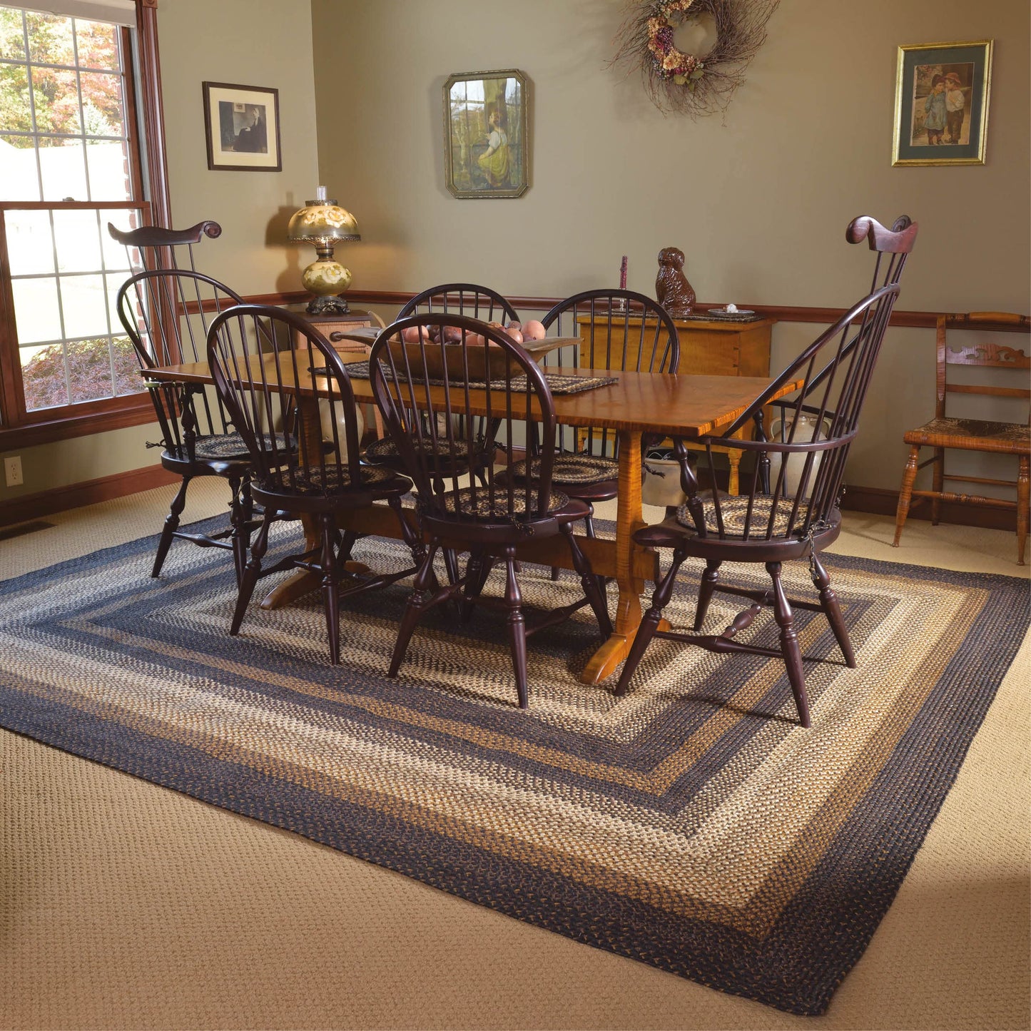 Homespice Kilimanjaro Premium Jute Braided Area Rug, 5' x 8' Rectangular Black and Brown, Reversible, Natural Jute Yarn Rustic, Country, Primitive, Farmhouse Style - 30 Day Risk Free Purchase