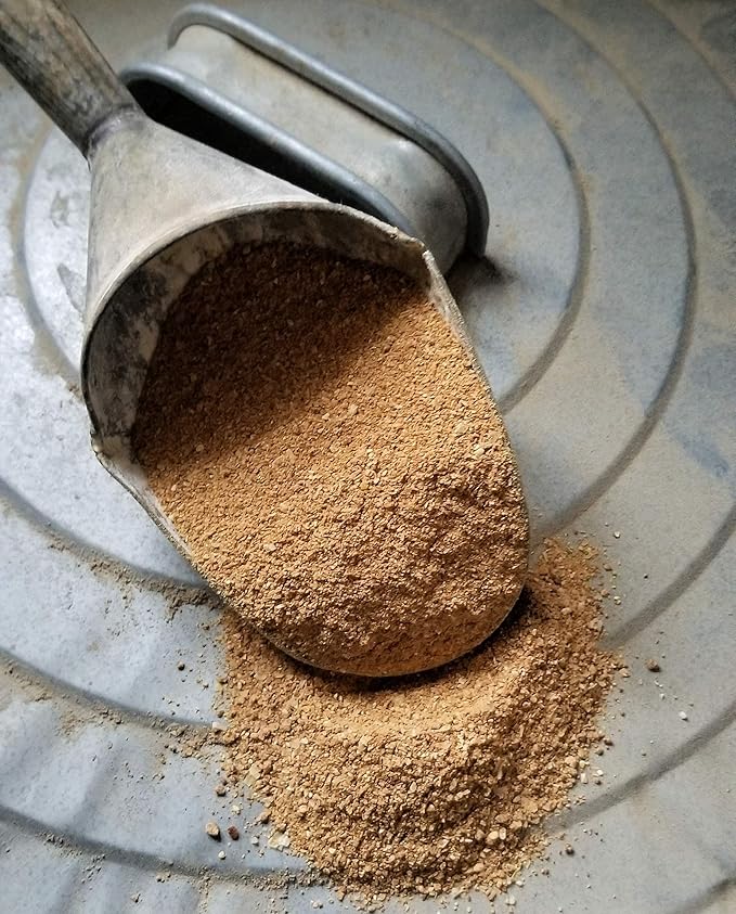 FRESH EGGS DAILY Flock Flax Feed Supplement Vitamins for Backyard Chickens and Ducks 16oz
