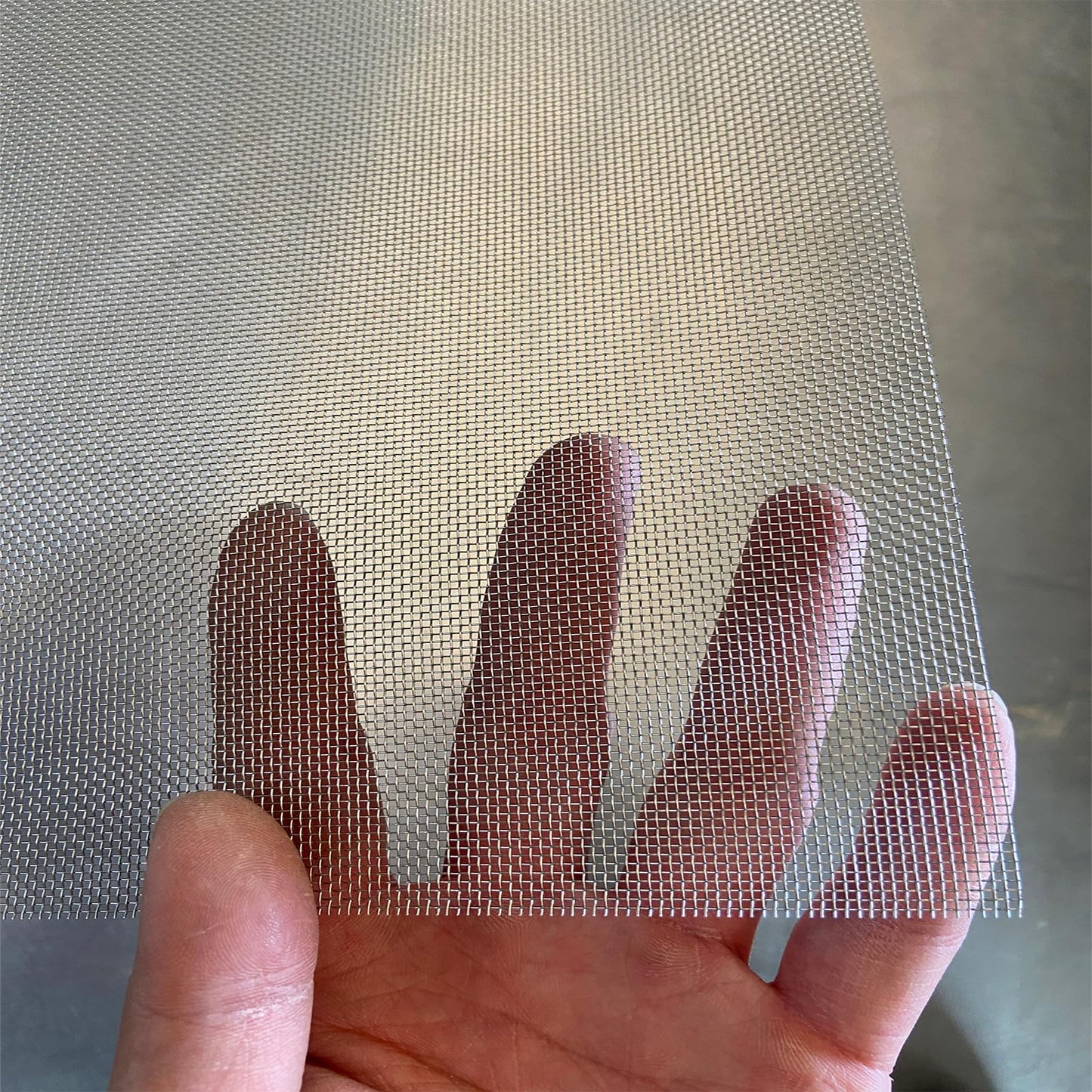 304 Stainless Steel Wire Mesh Screen,15.7 X 59 Inches, 1mm Hole 20 Mesh, No Rust and Sturdy, Easy to Cut, Heat-Resisting Metal Mesh for Vent, Window Screen Mesh, Cage, Filter Mesh, DIY Projects, etc