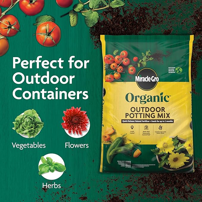 Miracle-Gro Organic Outdoor Potting Mix, for Outdoor Container Plants, Contains Quick-Release Natural Fertilizer, OMRI Listed, 16 qt., 2-Pack