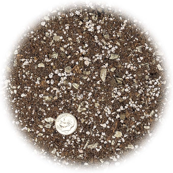 Gardenera Moisture Control Potting Mix - Perfect for Indoor and Outdoor Container Gardening! - 20 Quart