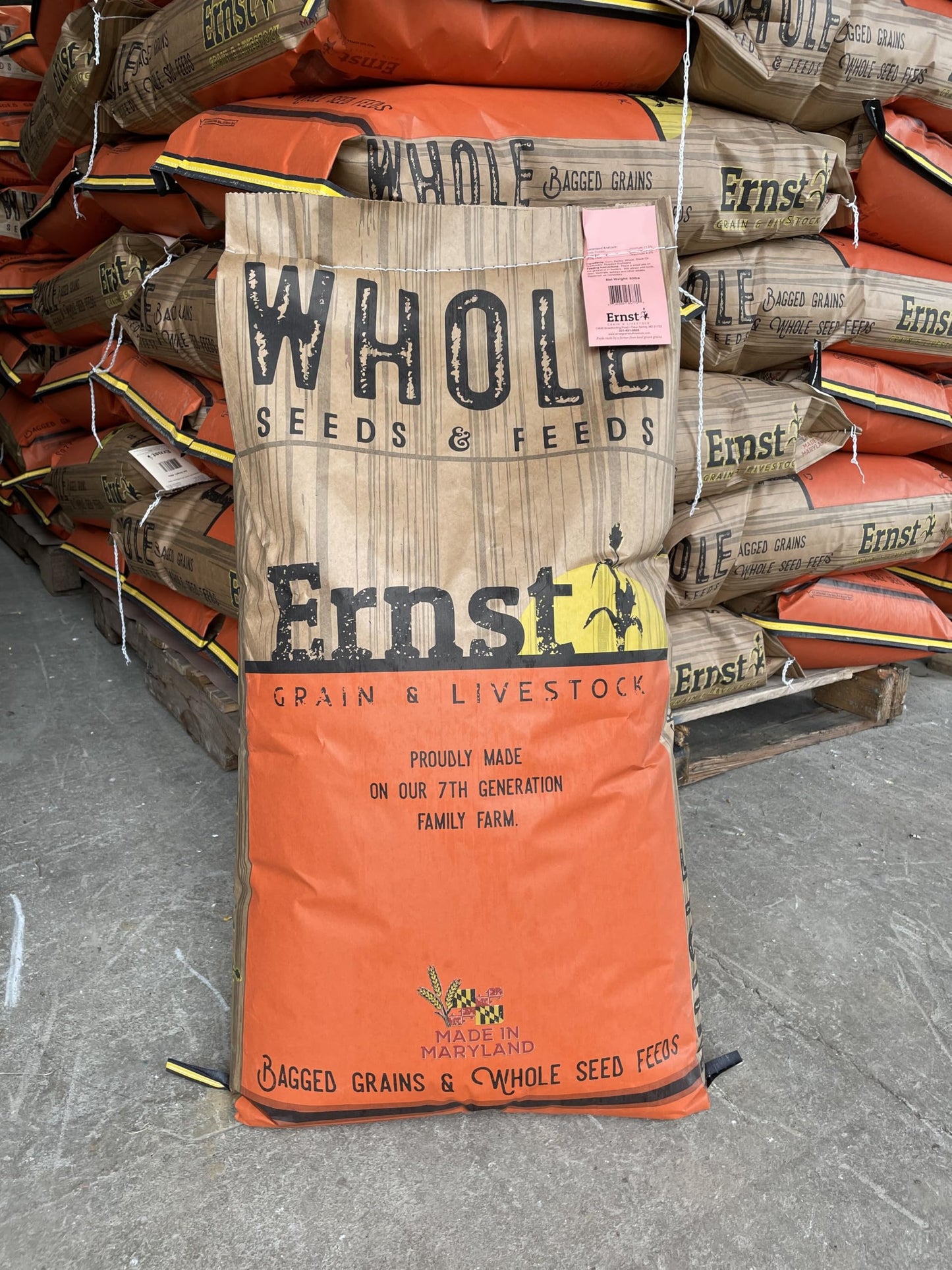 Ernst Grain & Livestock Wholesome Harvest Black Oil Sunflower Seeds - Birdseed for Outside Feeders Wild Bird Food - Ideal Bird Seed for Cardinals, Woodpeckers and More - Non-GMO, 7lb