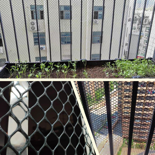 Plastic Wire Mesh Fence 16in x 10Ft Plastic Chicken Wire Mesh for Poultry, Dogs, Rabbit, Snake Barrier & Gardening Versatile Plastic Fencing (16in x 10Ft, Black)