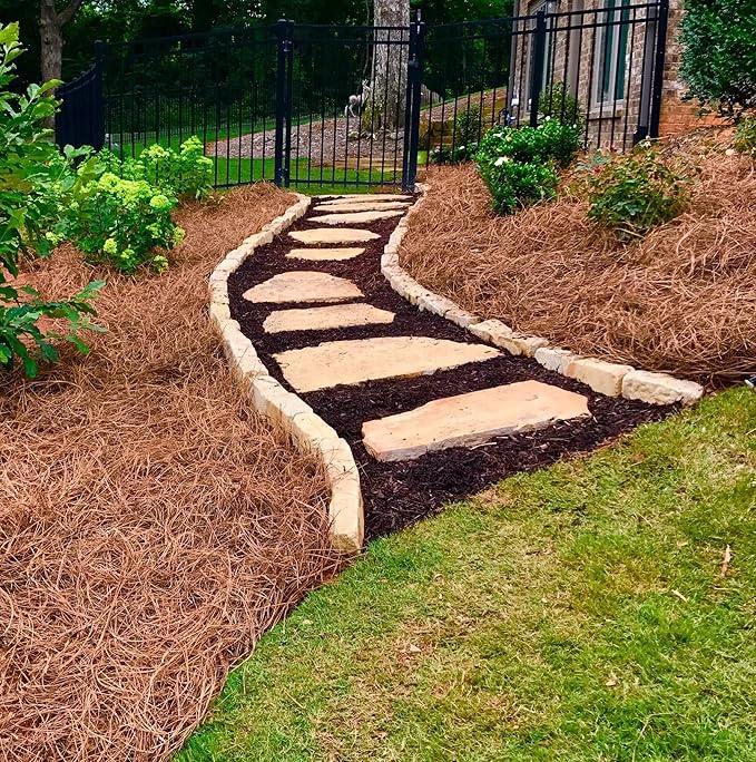 USA Pine Straw - Premium Pine Needle Mulch (Pine Needle Mulch - Covers 100 Sqft 1 Set)